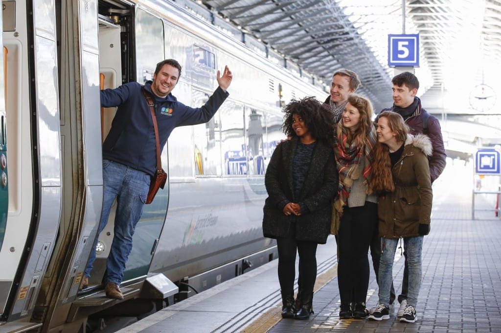 *** NO REPRODUCTION FEE *** DUBLIN : 23/2/2016 : Pictured a the Heuston Station was Kevin Donoghue, USI President calling DIT students to get on board the train to Galway to go home to VOTE ahed of the General Election this Friday. Pictured was Kevin Donoghue, USI President with DIT students Anders O’Donoghue, Shane Redmond, Jessie Brown, Denise O’Leary and Joanne Cuffe. Iarnród Éireann Partners with the Union of Students in Ireland and encourages Students to go Home to Vote Iarnród Éireann is partnering with the Union of Students in Ireland and encouraging students across the country to go home to vote in the General Election. At all times Iarnród Éireann offers student discounts on all routes of up to 54%. Taking the train home to vote in their local constituency is the fastest, most relaxing and most environmentally friendly way to travel. Iarnród Éireann and USI are urging students to #VoterMotor and have their voices, and their votes, heard in the general election. Iarnród Éireann offers huge discounts to students at all times with some routes having discounts of up to 54% - an adult open return ticket from Dublin to Galway is €51.40 and the student return is only €23. Picture Conor McCabe Photography. MEDIA CONTACT : Fiona O’Malley, Communications Executive, on 0874495695 or email Fiona.omalley@usi.ie