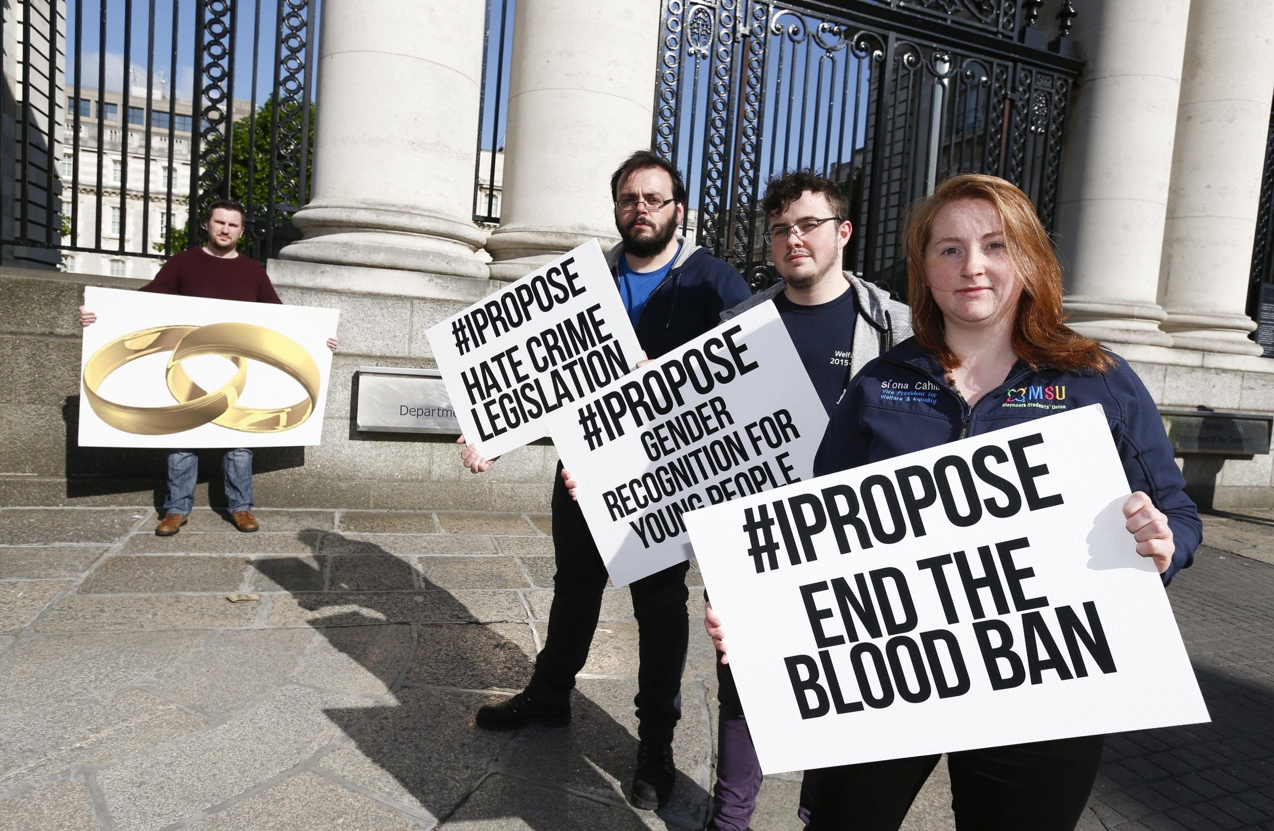 *** NO REPRODUCTION FEE *** DUBLIN : 23/5/2016 : Union of Students in Ireland celebrated the First Marriage Equality Anniversary by calling on the government to extend Gender recognition to those under 18”; and #iPropose hate crime legislation be introduced.” The Union of Students in Ireland said the first year anniversary should be celebrated as a moment of true equality and progression in Irish society, but that there are significant challenges that still need to be overcome to ensure all LGBT people are not discriminated against. Pictured (l-r) outside the Department of An Taoiseach were USI President Kevin Dunoghue with USI members Neil Kavanagh, Andrew Martin and Siona Cahill. Picture Conor McCabe Photography. MEDIA CONTACT : Kevin Donoghue, USI President  mobile 083 372 3161 or Fiona O’Malley, Communications Executive, mobile 087 449 5695